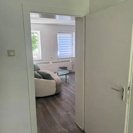 Апартаменты Ri 1,richthofenstr.4,30519 Hannover,eg Rechts,2 X Sz Balkon Ганновер