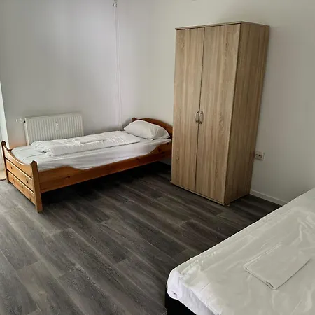Ri 1,richthofenstr.4,30519 Hannover,eg Rechts,2 X Sz Balkon شقة *
